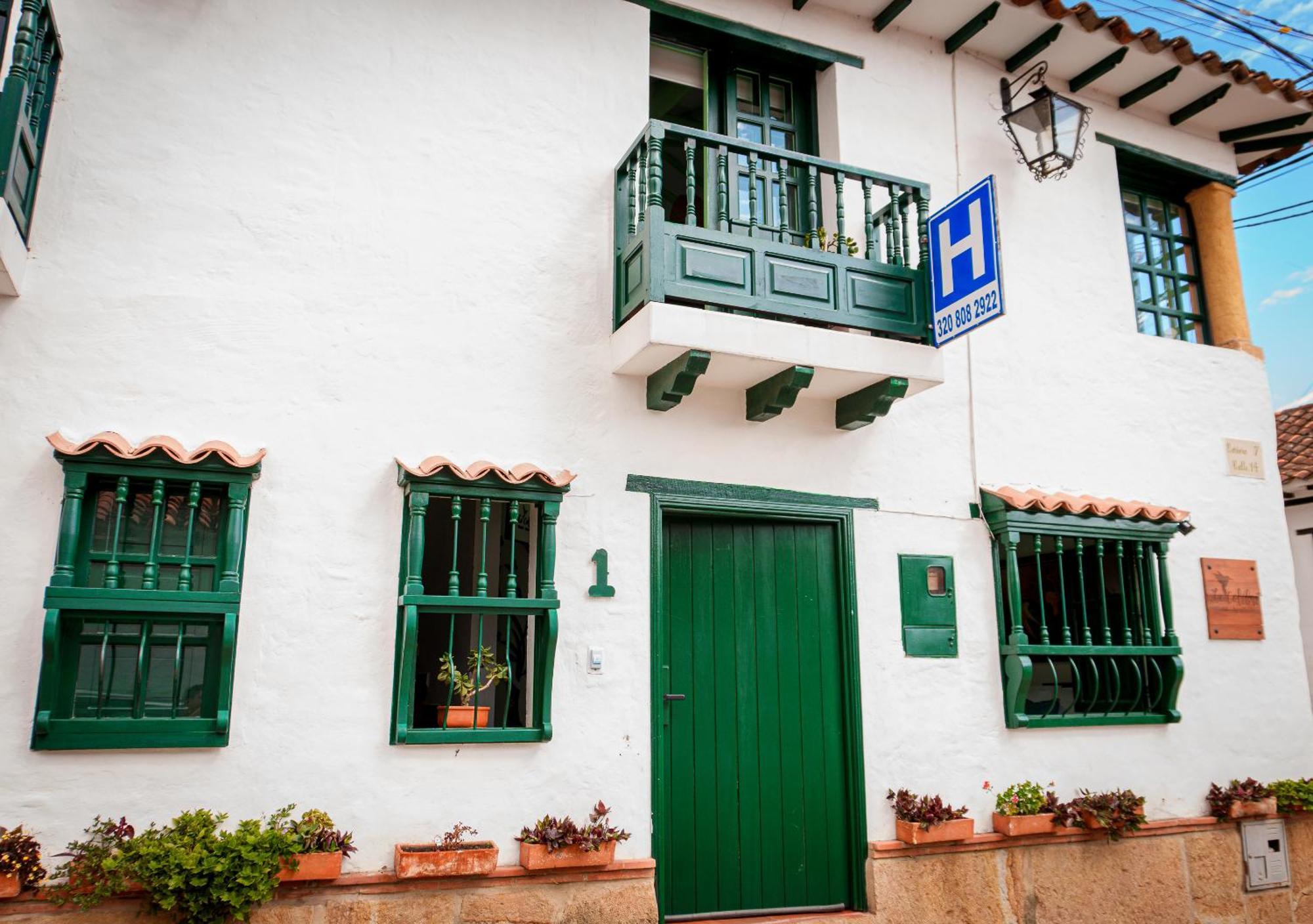 Apartamentos Y Habitaciones Le Colibri - Villa De Leyva Exterior photo