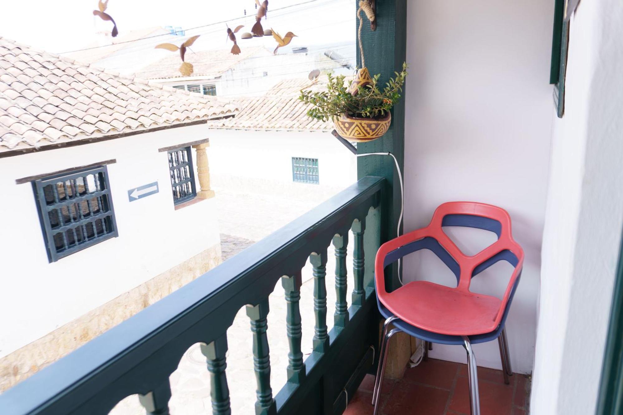 Apartamentos Y Habitaciones Le Colibri - Villa De Leyva Exterior photo